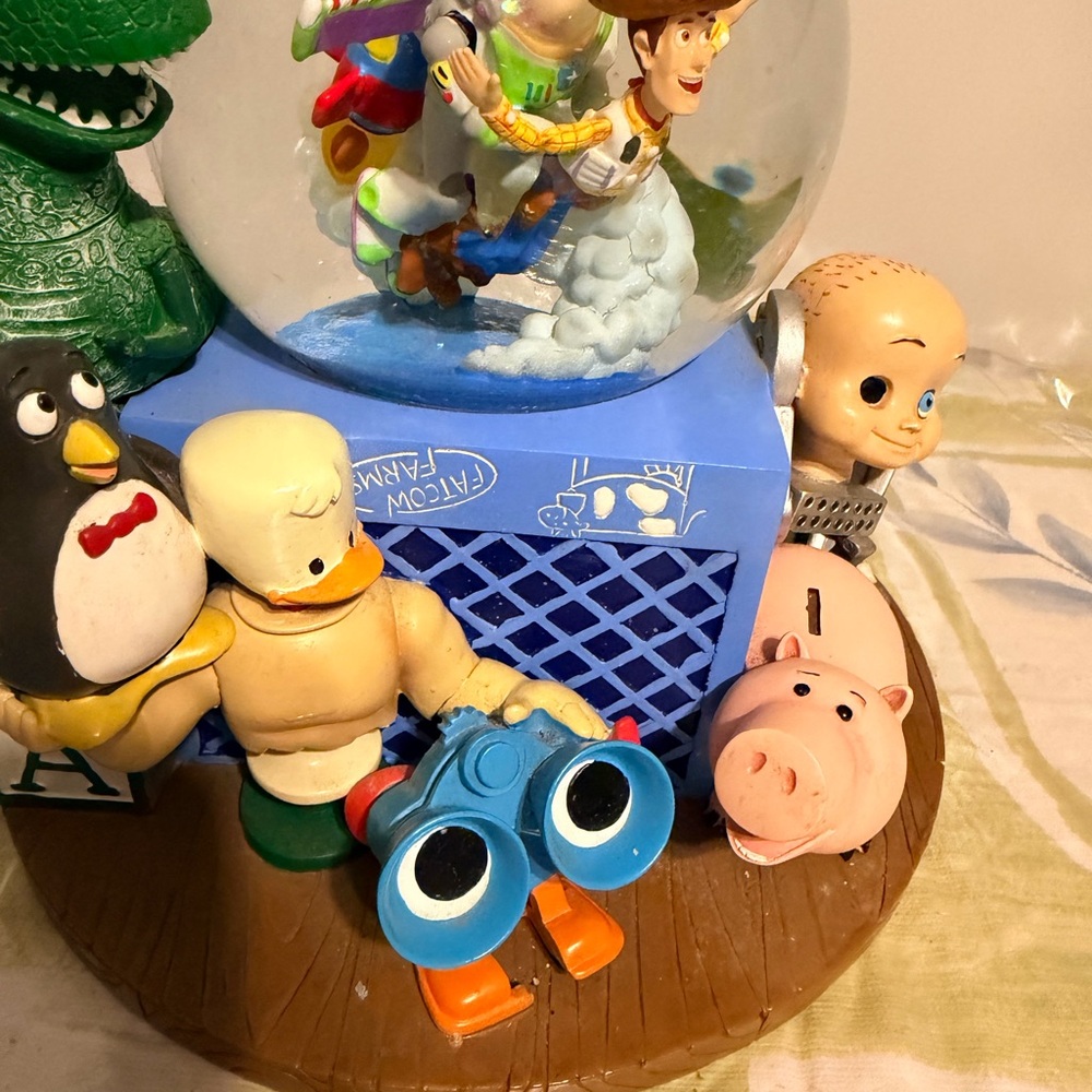 Toy Story Character Snow Globe with Woody and Friends - Picture 11 of 14